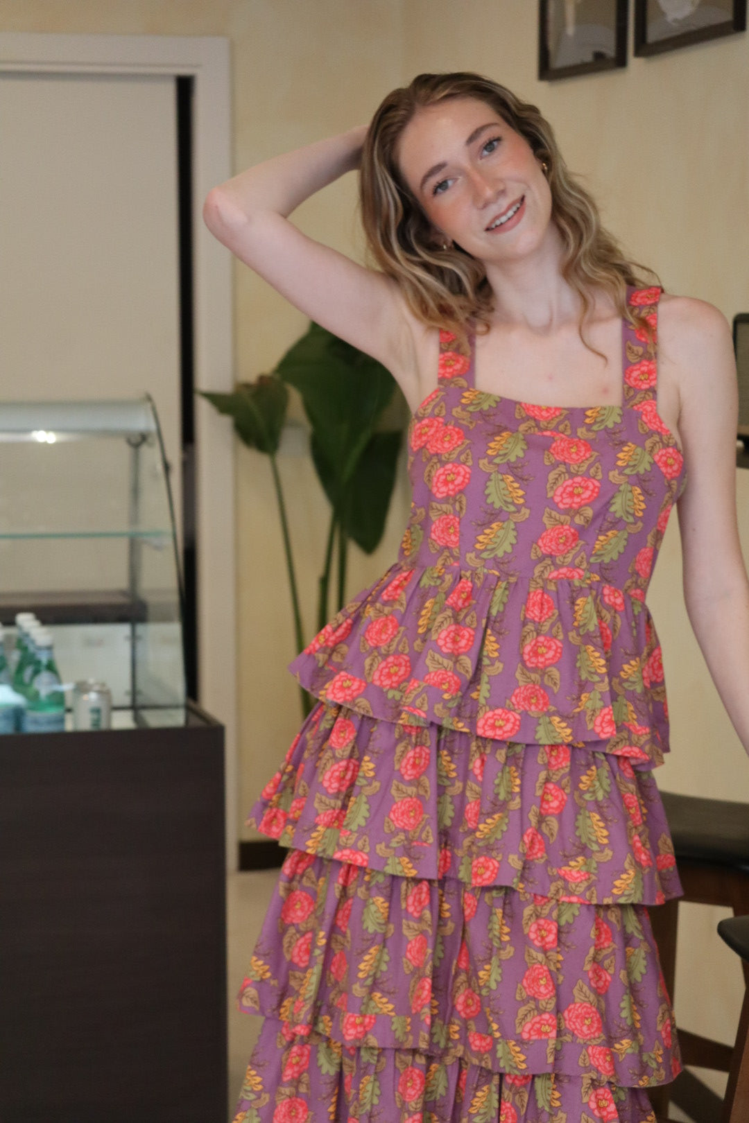 Sfera - Vestido midi con volantes y estampado floral