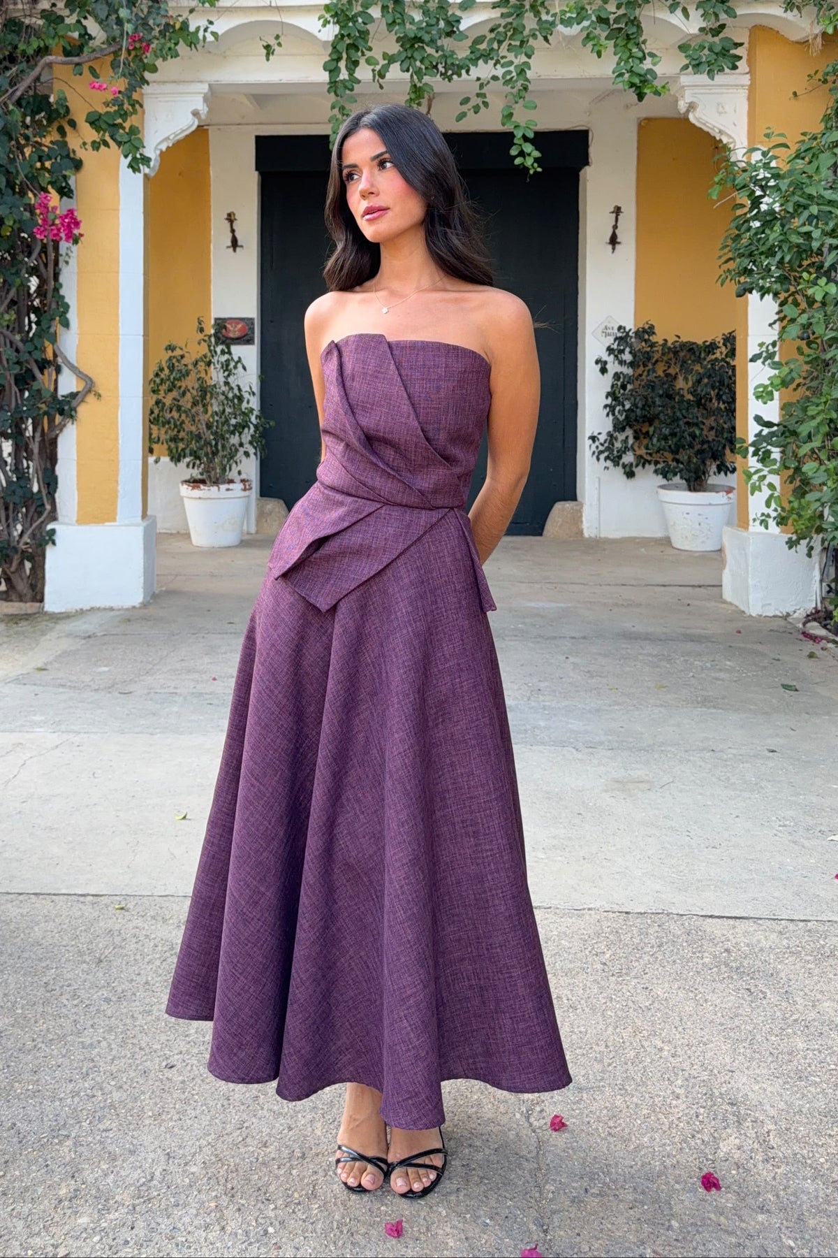 Coosy - Conjunto top palabra de honor y falda midi