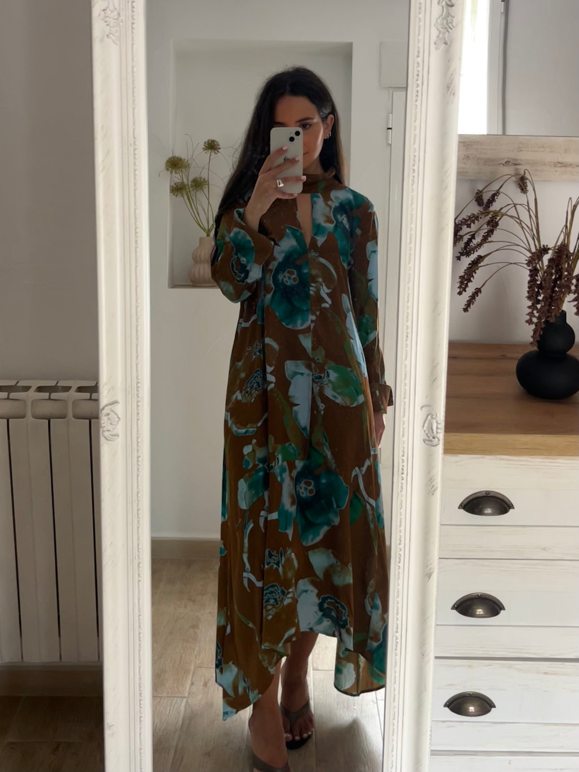 Vestido midi asimétrico estampado