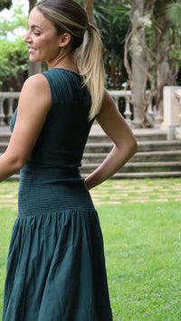 Simorra - Vestido largo con nido de abeja verde