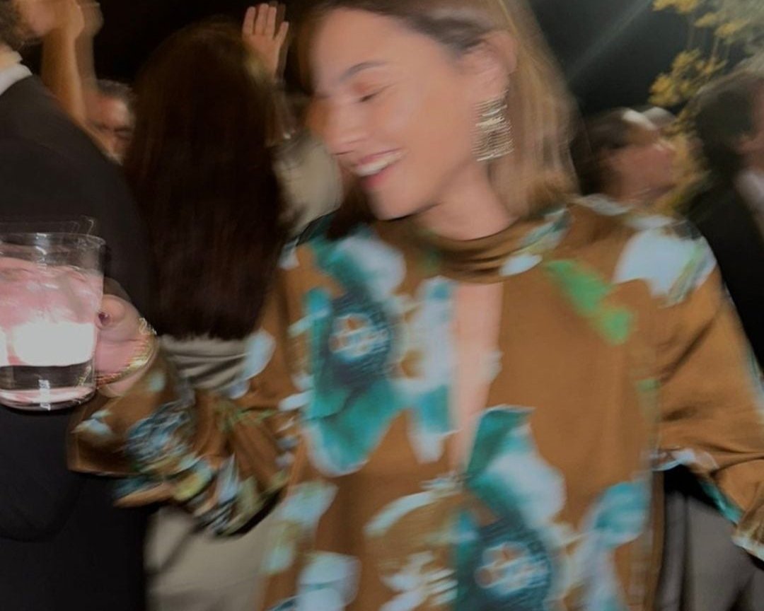 Vestido midi asimétrico estampado