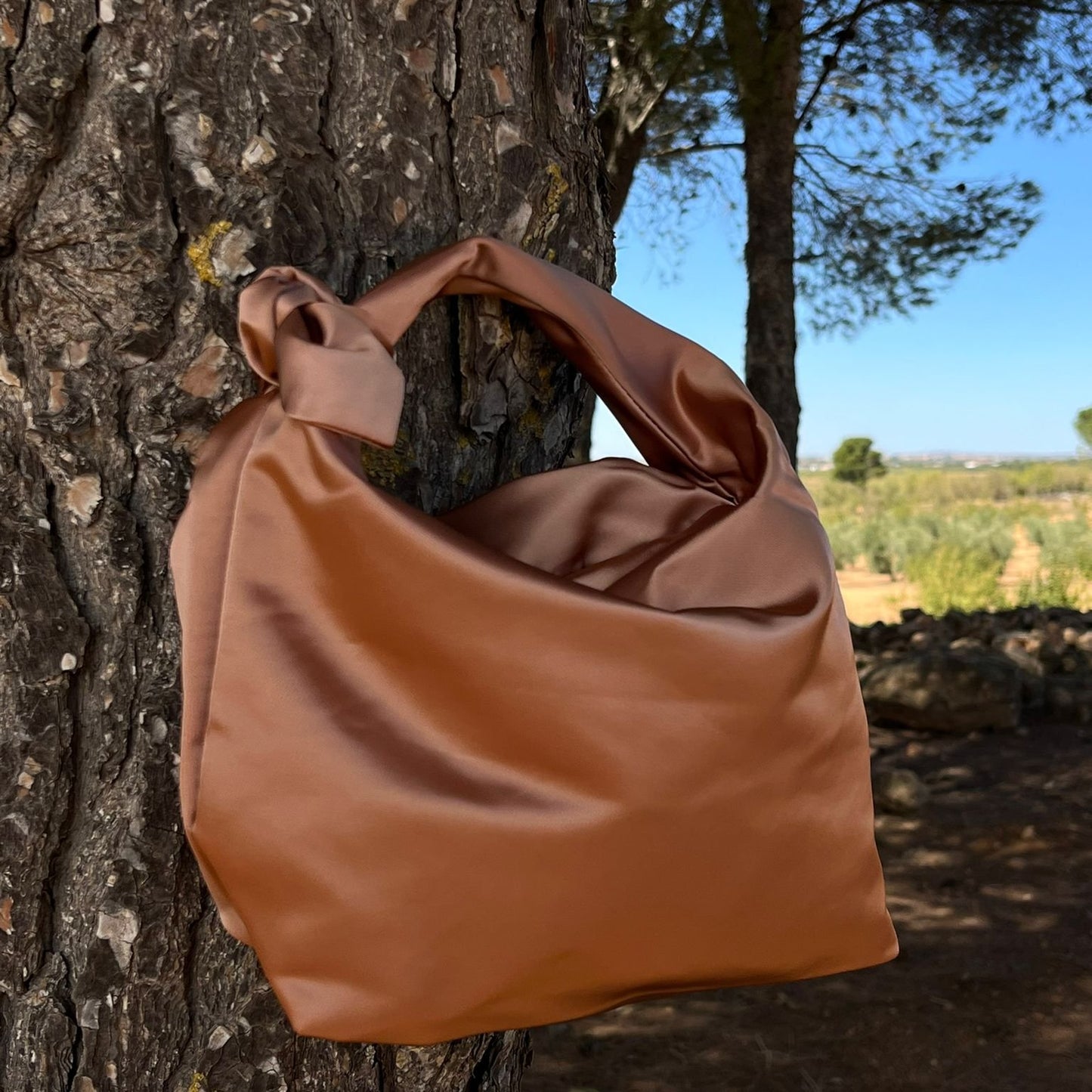 Bolso con nudo